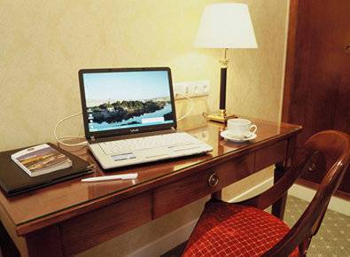 Western D'angleterre Hotel 4*